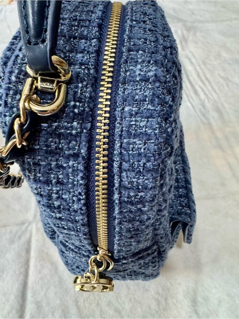 Chanel Makeup Mini Backpack GWP - Picture 6 of 9